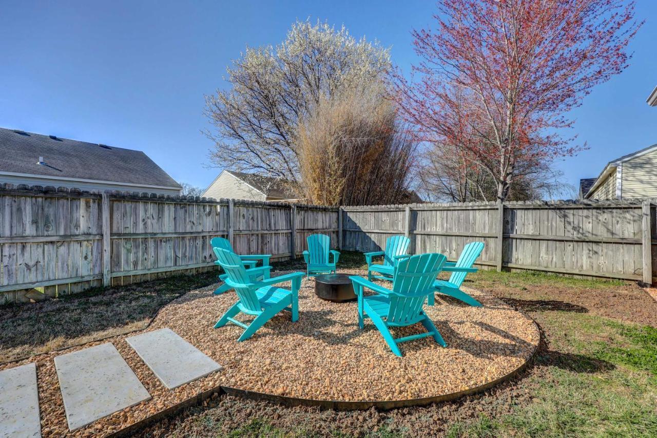 Chic Bentonville Home With Patio And Fire Pit! Экстерьер фото
